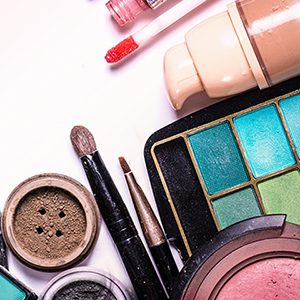 Aliexpress.Reviewmakeup.Crop