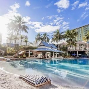 Image: playtravel Novotel Oasis Resort