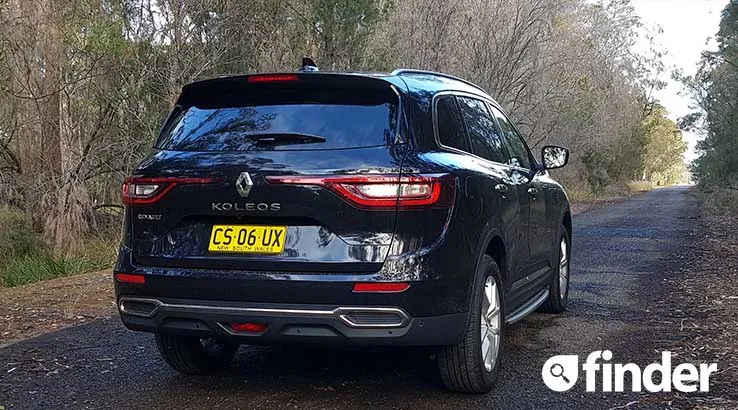 Renault Koleos Zen parked