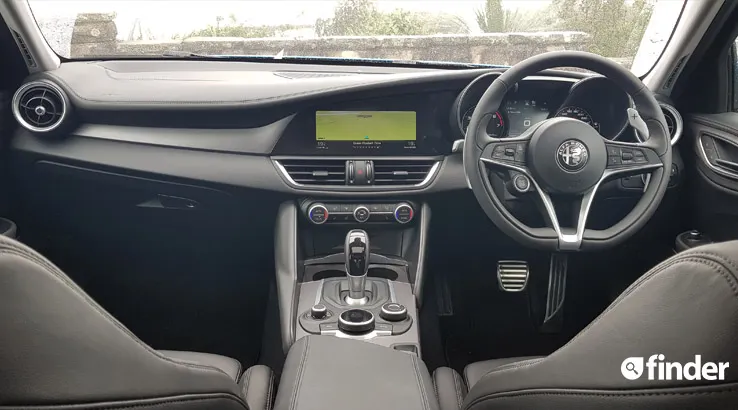 Alfa Romeo Giulia Interior