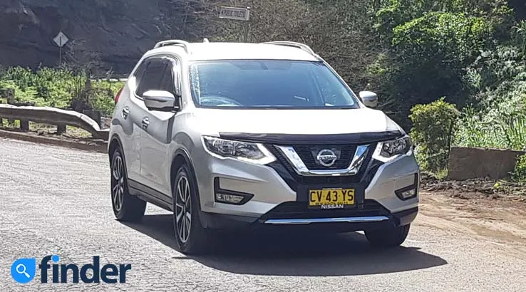 2020 Nissan X-Trail crossing bridge