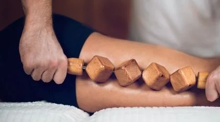 Man Giving Massage_450x250