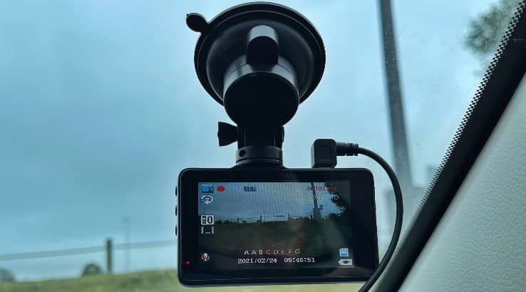 Image: Finder APEMAN C450 Dash Camera