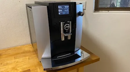 Jura E6 coffee machine review