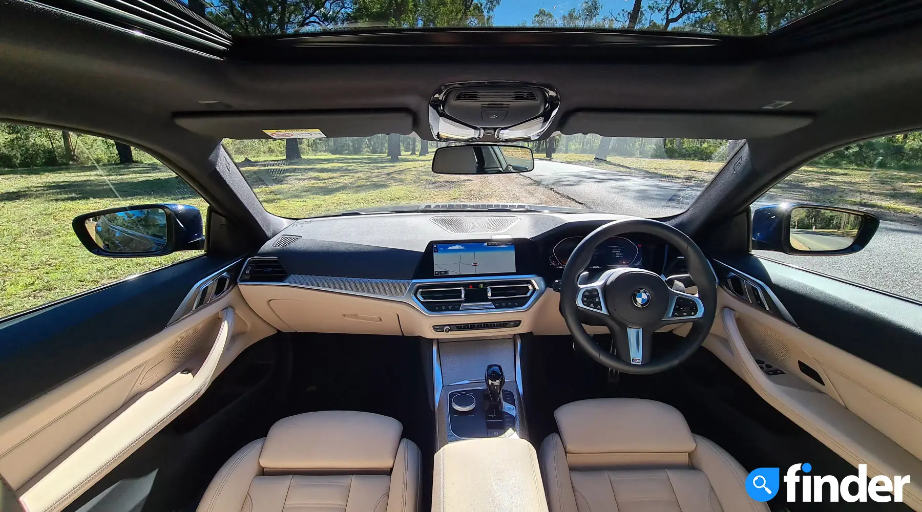 2021 BMW 430i Coupé interior