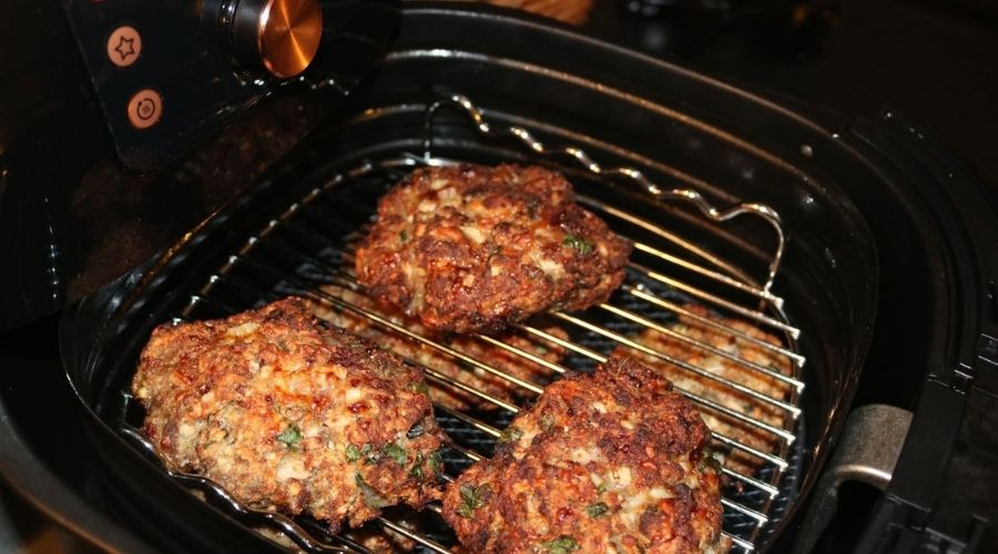 Image: Tim Falk/Supplied The Philips Airfryer XXL review