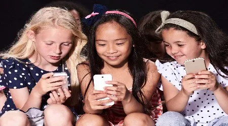 Generation Mobile: 1 in 3 kids under 12 has a smartphone