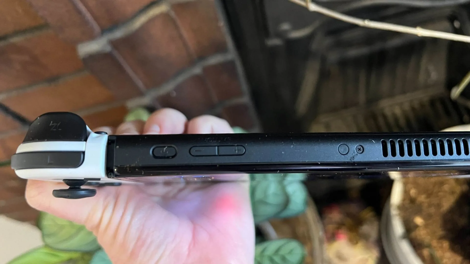 Image: Tegan Jones/Finder Nintendo Switch OLED review