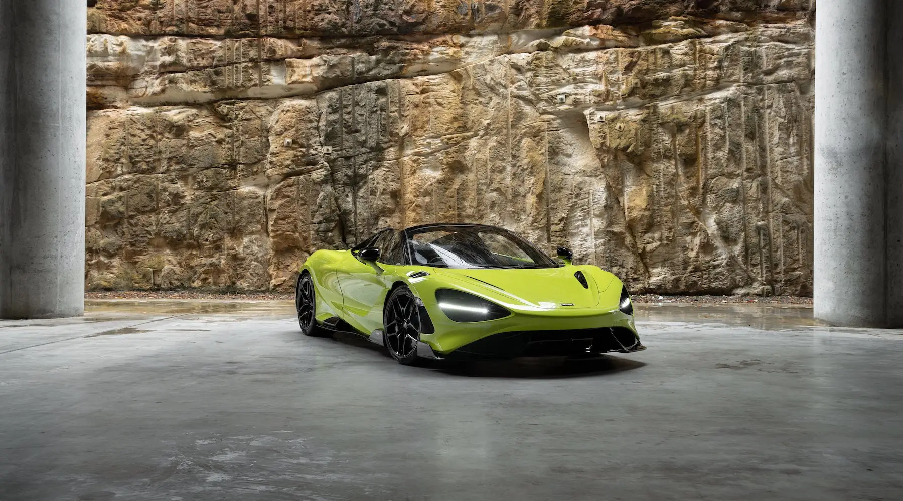 2022 McLaren 765LT Spider