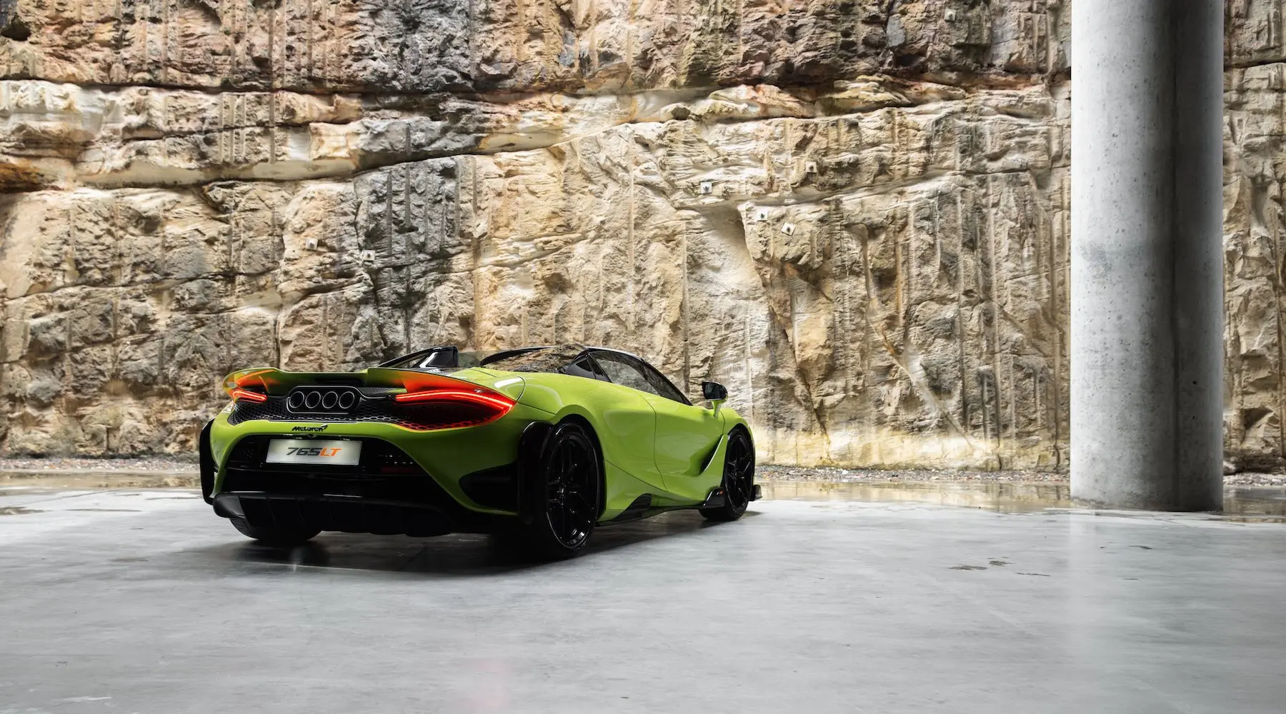 2022 McLaren 765LT Spider