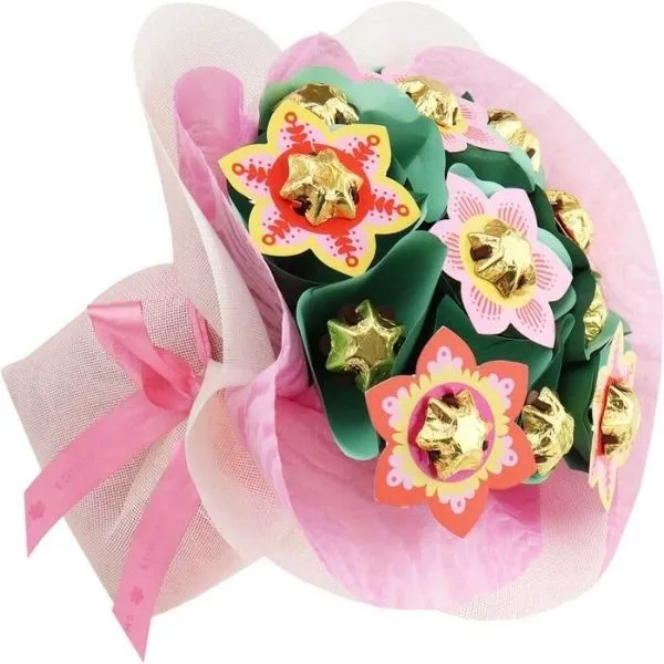 Edible Blooms Mother's Day range