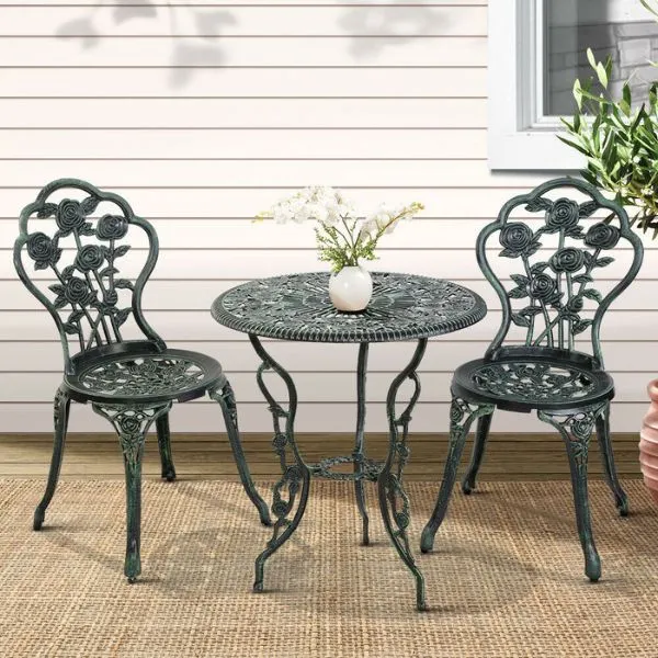 Up to 80% off outdoor furniture at eBay