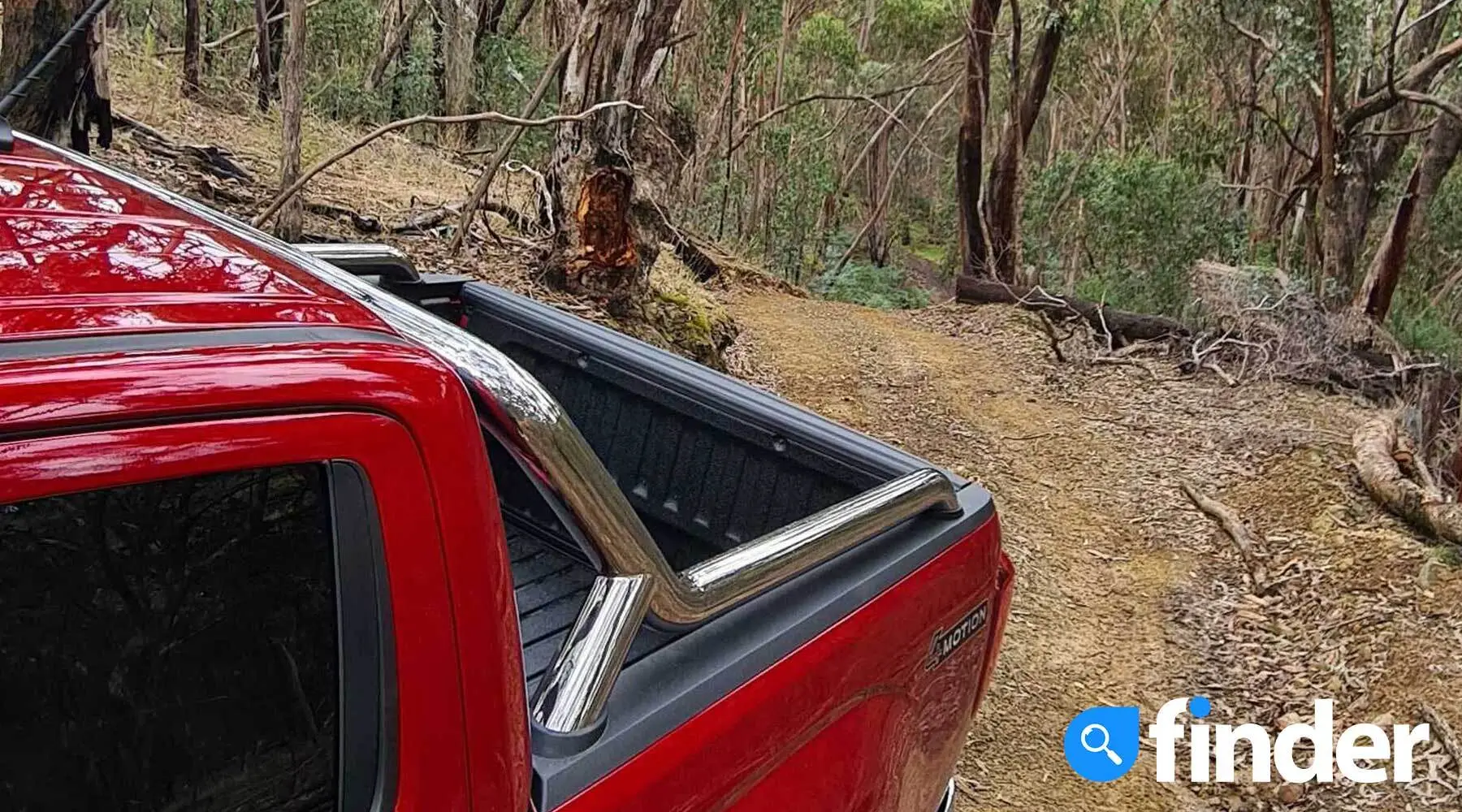 2023 Amarok offroad on mud