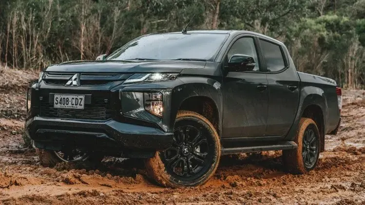 Mitsubishi Triton work ute 2021