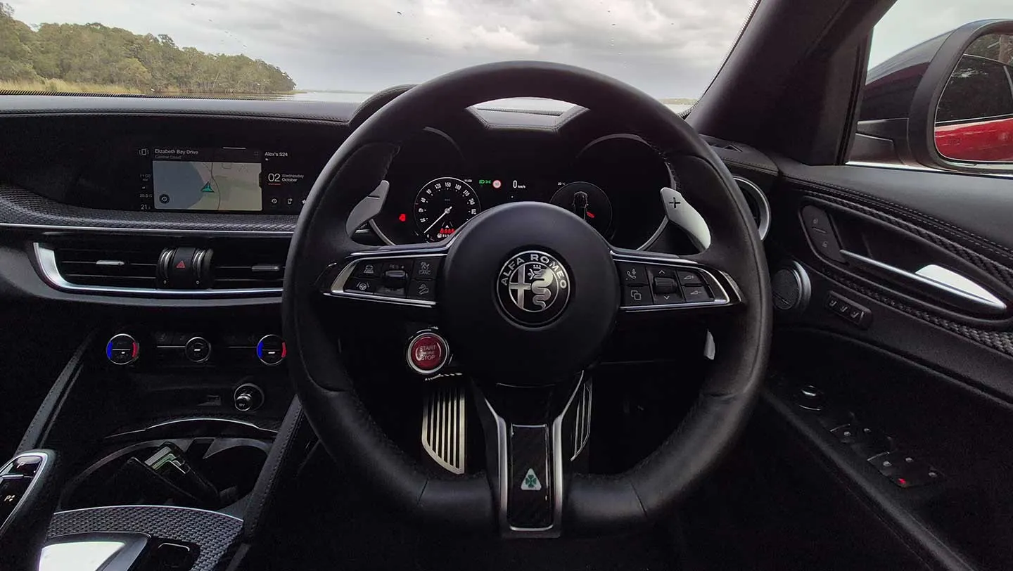 Alfa Romeo Stelvio Quadrifoglio Drivers position