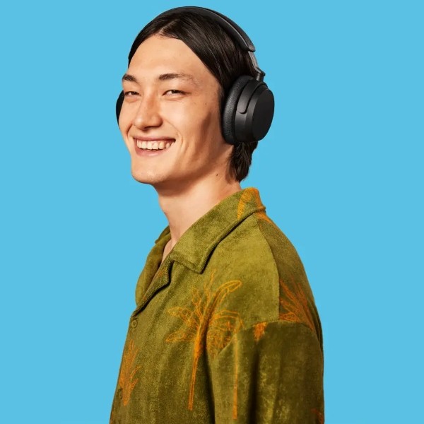 Accentum Wireless Over Ear + Free Dongle
