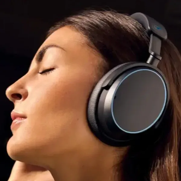 Sennheiser Accentum Wireless Over-Ear Headphones